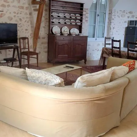 شقة Maison Medievale 15eme Siecle Dans Village Historique D'herisson - Fr-1-489-29 *