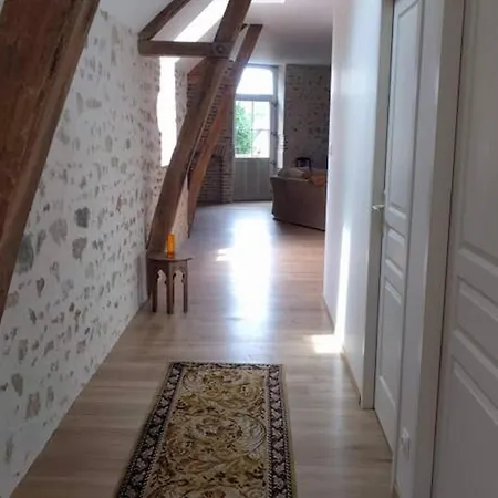 아파트 Maison Medievale 15eme Siecle Dans Village Historique D'herisson - Fr-1-489-29